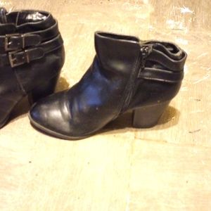 Black Boot Heels size 7